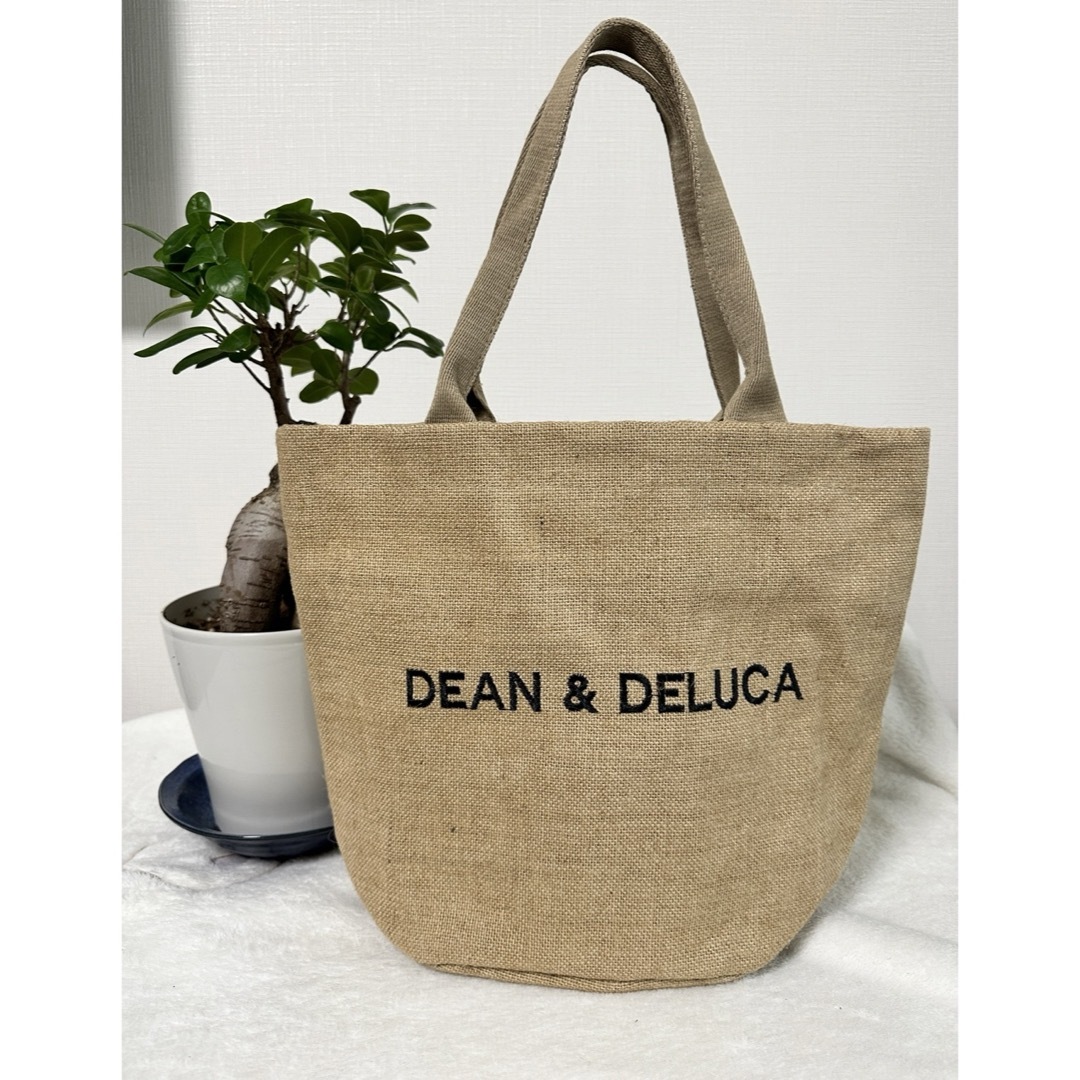 DEAN & DELUCA(ディーンアンドデルーカ)のディーンアンドデルーカ DEAN&DELUCA トートバッグ　麻　Sサイズ レディースのバッグ(トートバッグ)の商品写真