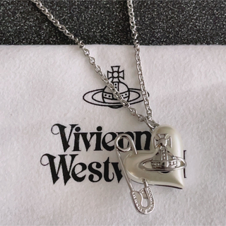 ヴィヴィアンウエストウッド(Vivienne Westwood)のヴィヴィアンウエストウッド　ORIETTA ネックレス(ネックレス)