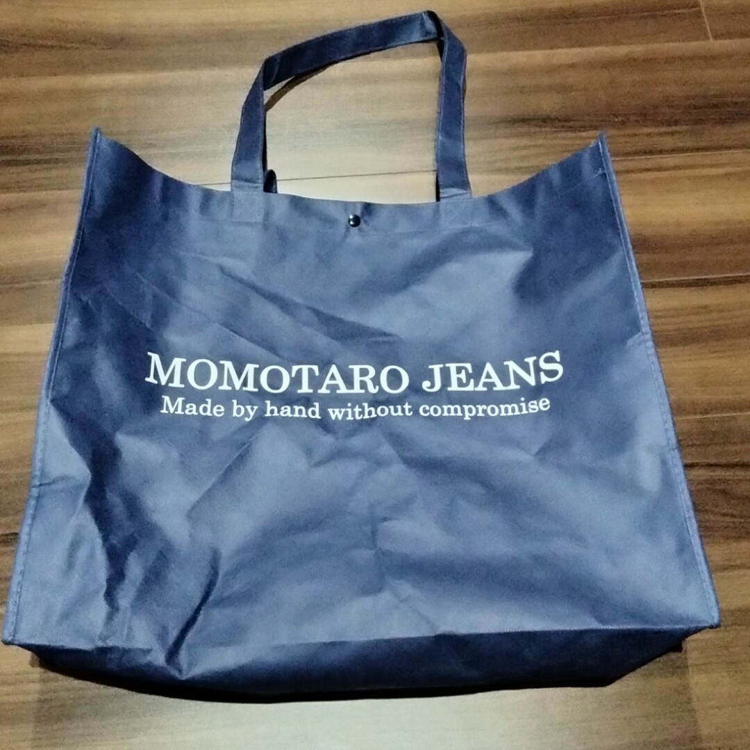 MOMOTARO JEANS(モモタロウジーンズ)の桃太郎ジーンズ福袋 Mサイズ ジャケット入り 新品未使用 メンズのジャケット/アウター(Gジャン/デニムジャケット)の商品写真