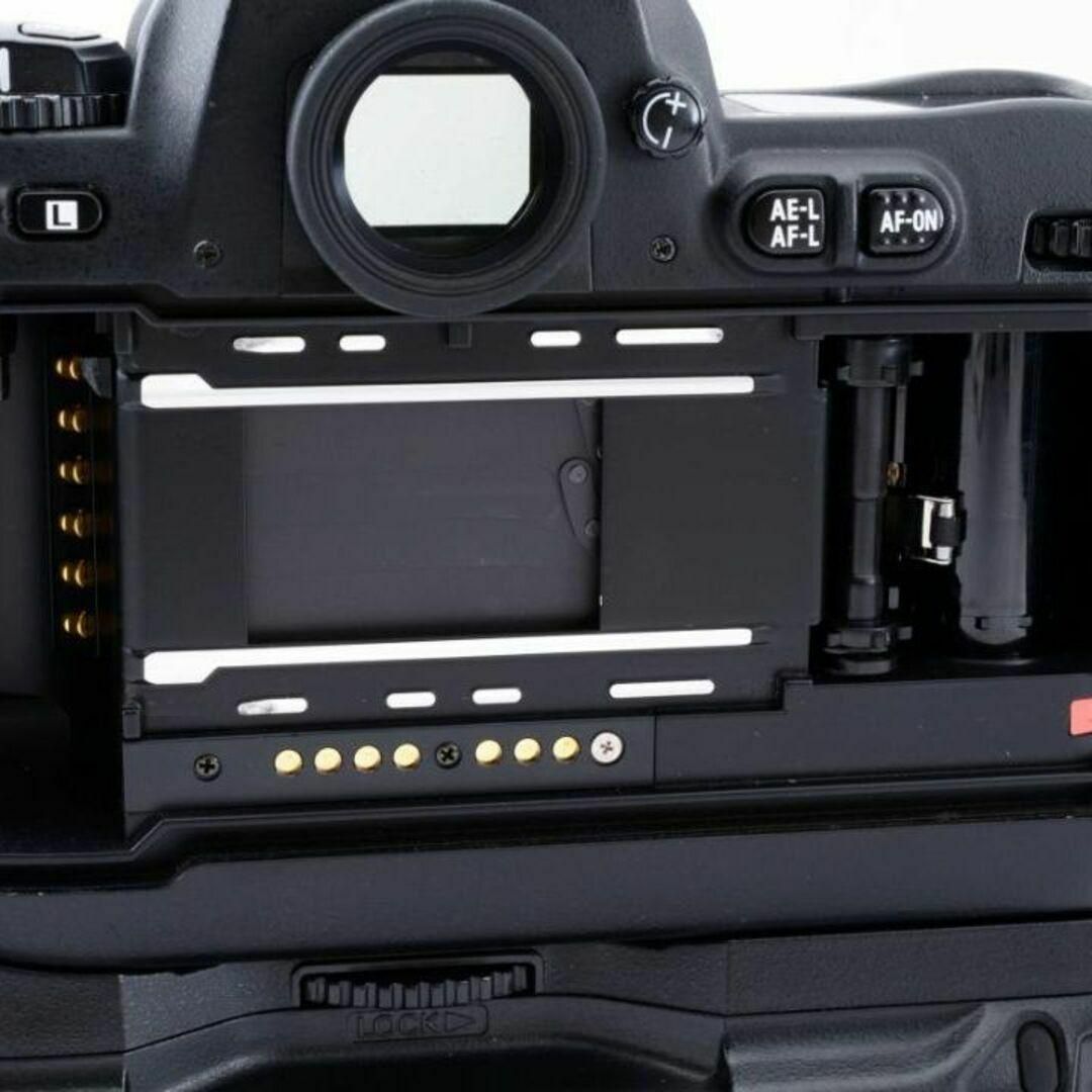 超美品 NIKON ニコン F100 MB-15 フィルムカメラ A998の通販 by Old 超美品 NIKON ニコン F100 MB-15 フィルムカメラ A998の通販 by Old