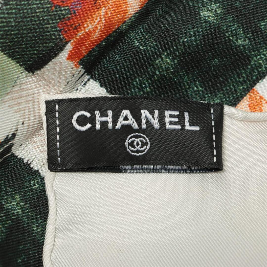 CHANEL(シャネル)のシャネル ココマーク シルク  マルチカラー レディース その他小物 レディースのファッション小物(その他)の商品写真