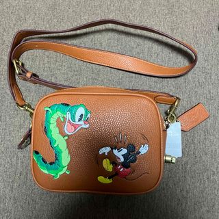 COACH - コーチ ハンプトンズ レザー ジップ サッチェル ハンドバッグ