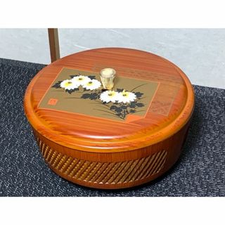 昭和レトロ　菓子器　蓋付き　菊模様　小物入れ(容器)