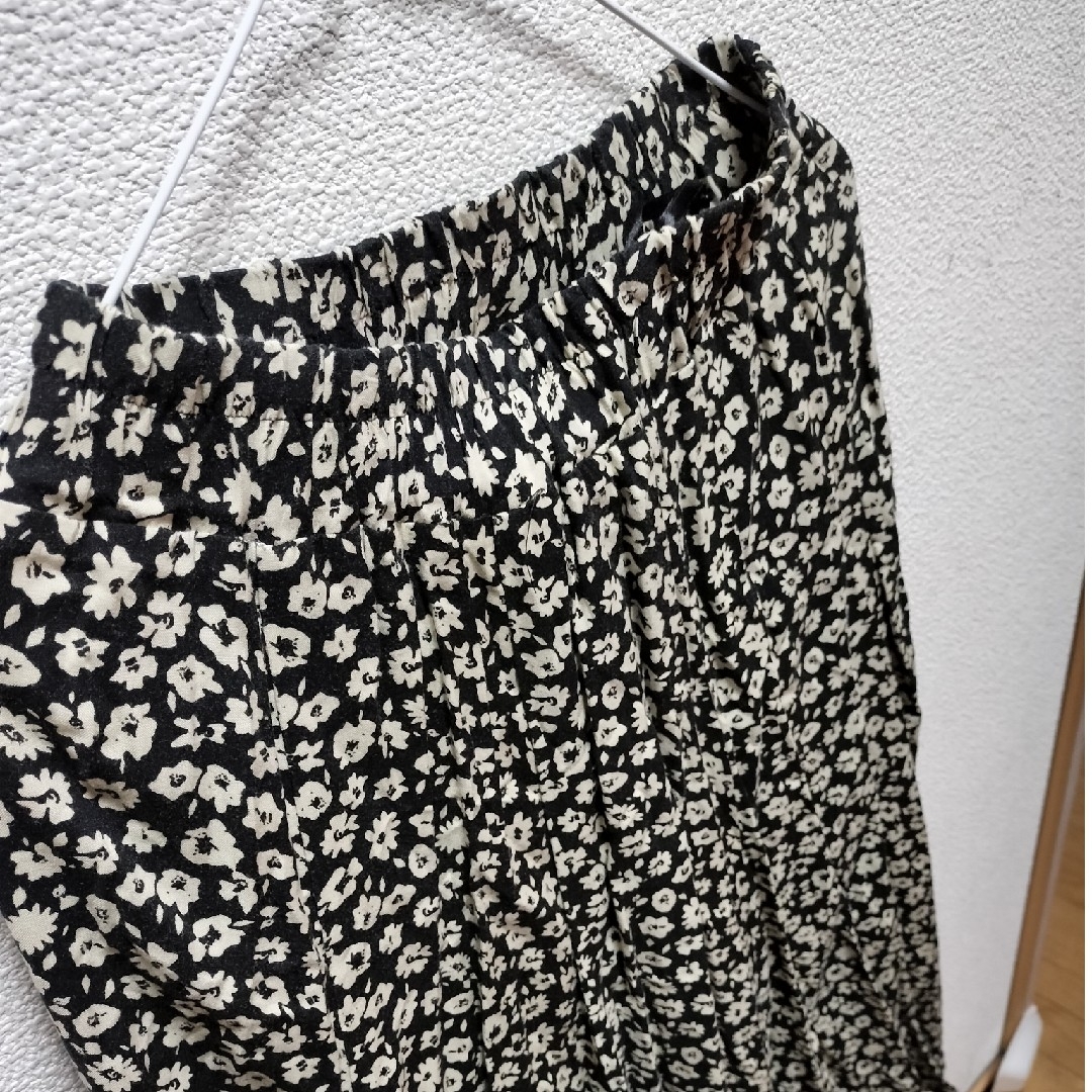 花柄　ロングスカート レディースのスカート(ロングスカート)の商品写真