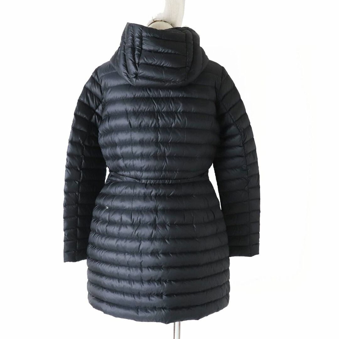 MONCLER(モンクレール)の美品◎国内正規品 2020年 MONCLER モンクレール BARBEL バルベル レディース ロゴワッペン・フード付き ロングダウンコート ブラック 黒 3 レディースのジャケット/アウター(ダウンコート)の商品写真