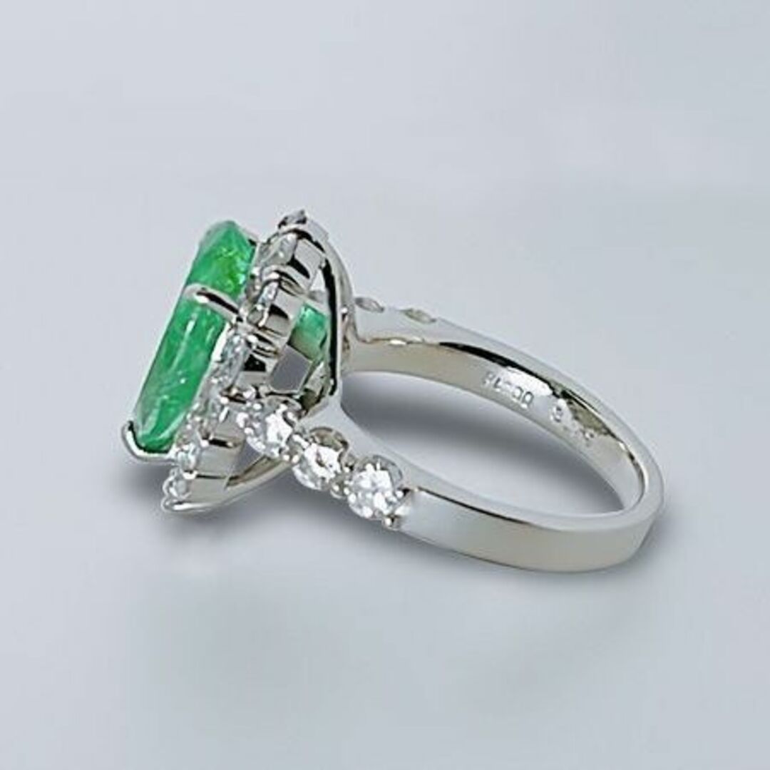 新品✨　PT900　取り巻き　エメラルド Emerald　Diamond　Rin レディースのアクセサリー(リング(指輪))の商品写真