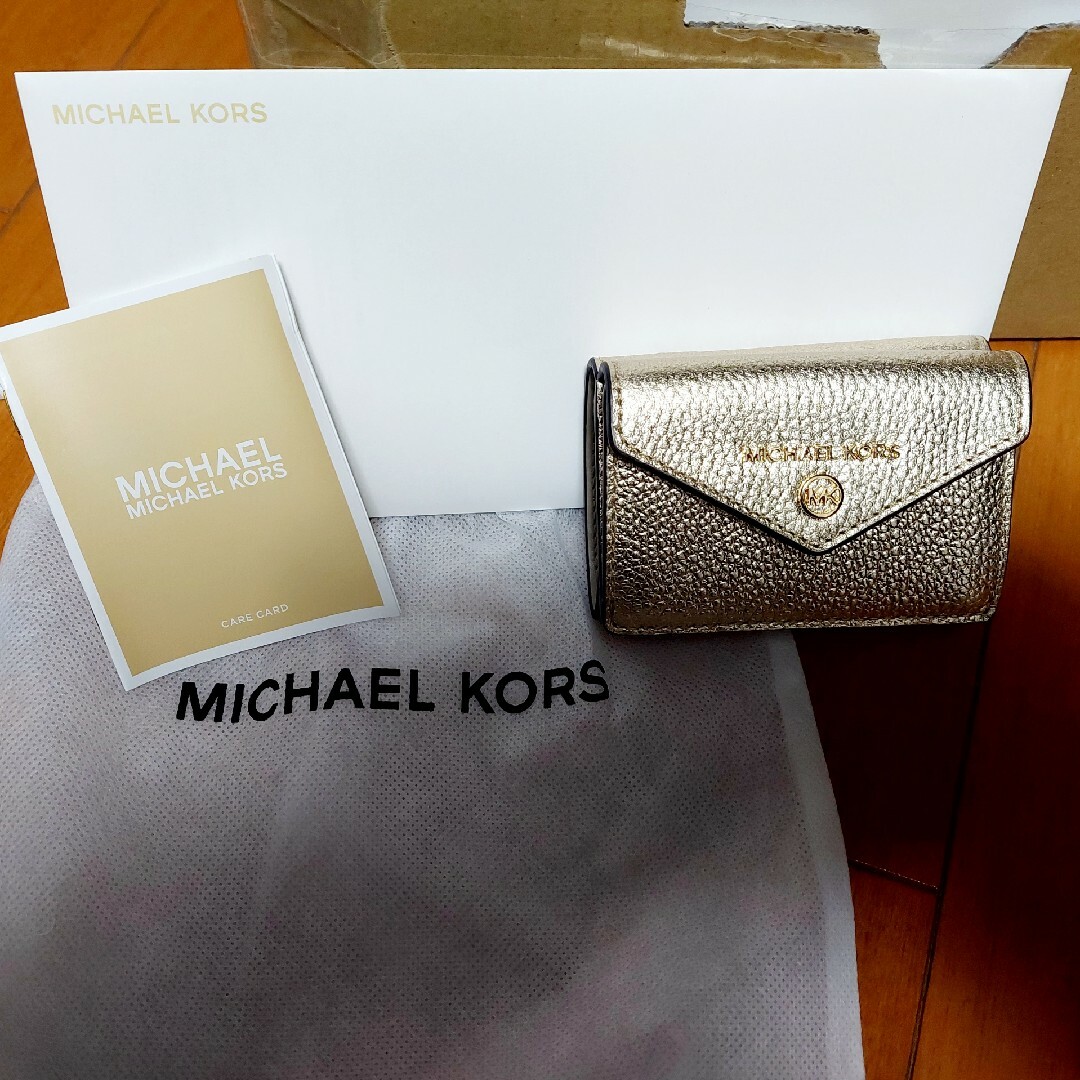 Michael Kors(マイケルコース)のマイケル コース 三つ折り財布 ゴールド レディースのファッション小物(財布)の商品写真