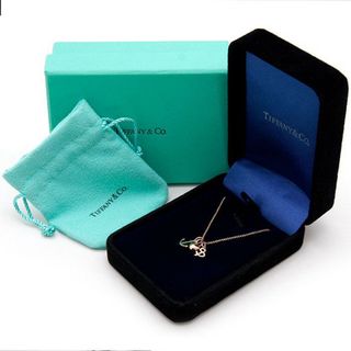 ティファニー(Tiffany & Co.)のティファニー ネックレスハート & アンカー チャーム イエローゴールド トップ(ネックレス)