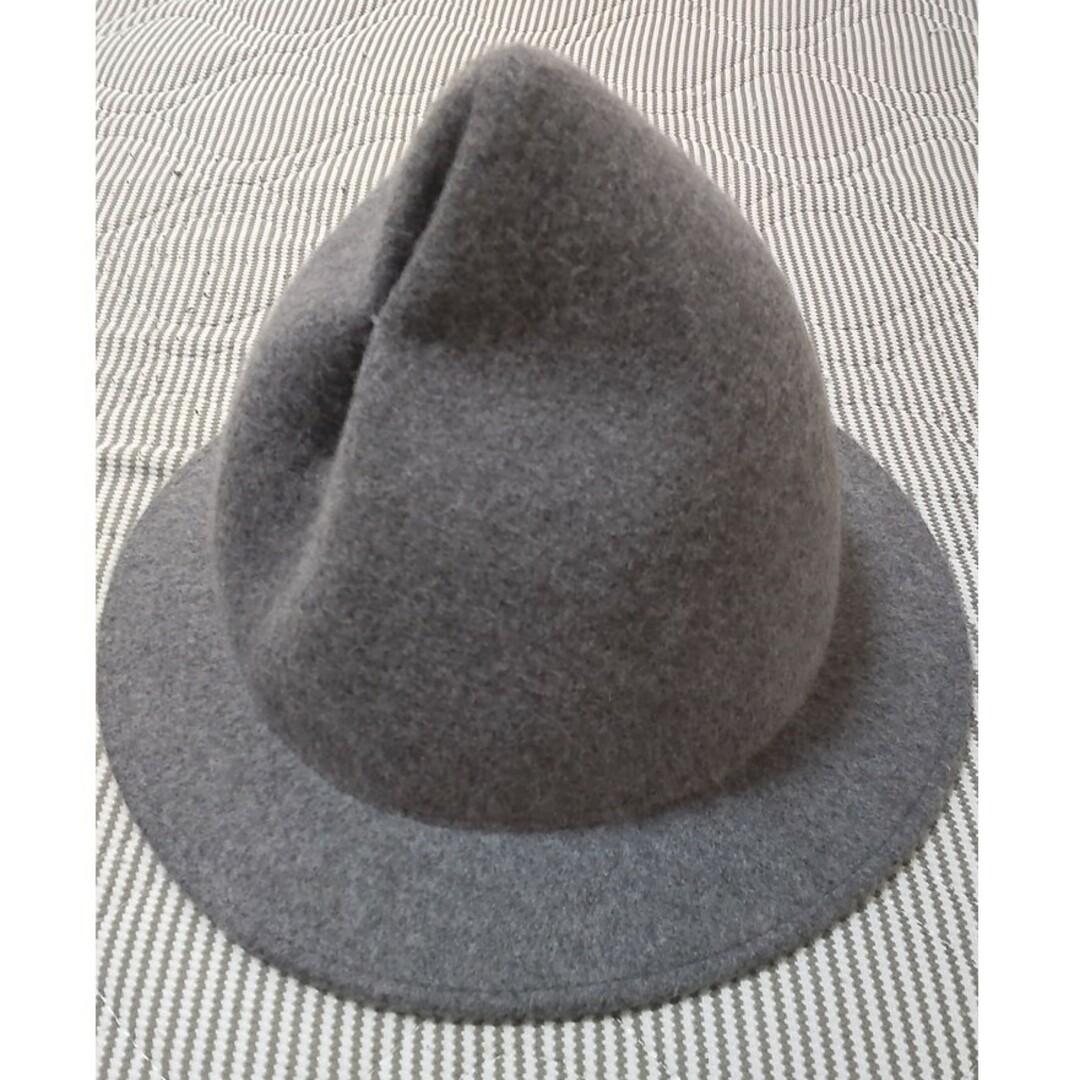 Vivienne Westwood(ヴィヴィアンウエストウッド)のVivienne Westwood オーブ焼印 ハット マウントハット レディースの帽子(ハット)の商品写真