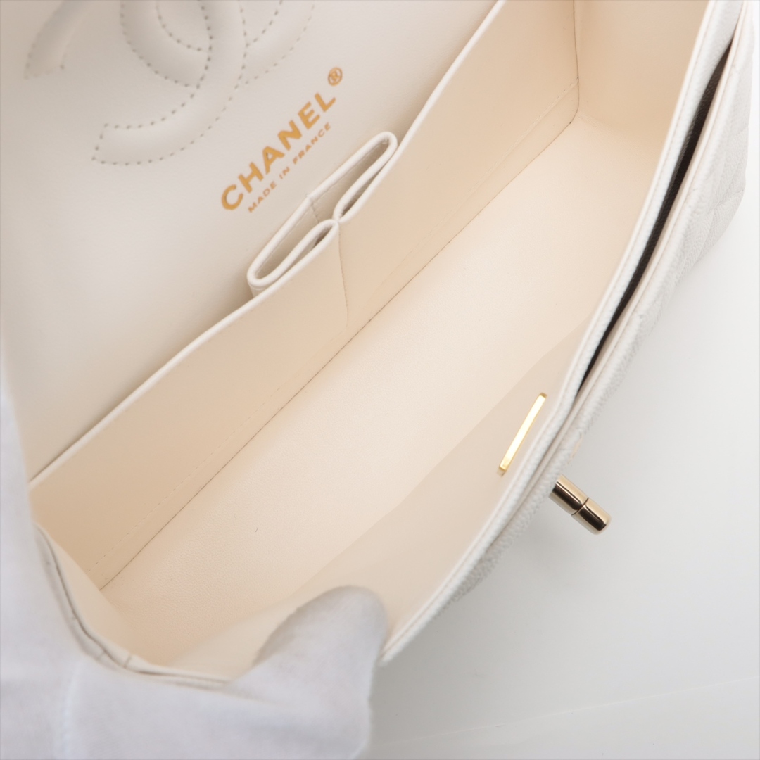 CHANEL(シャネル)のシャネル  キャビアスキン  ホワイト レディース ショルダーバッグ レディースのバッグ(ショルダーバッグ)の商品写真