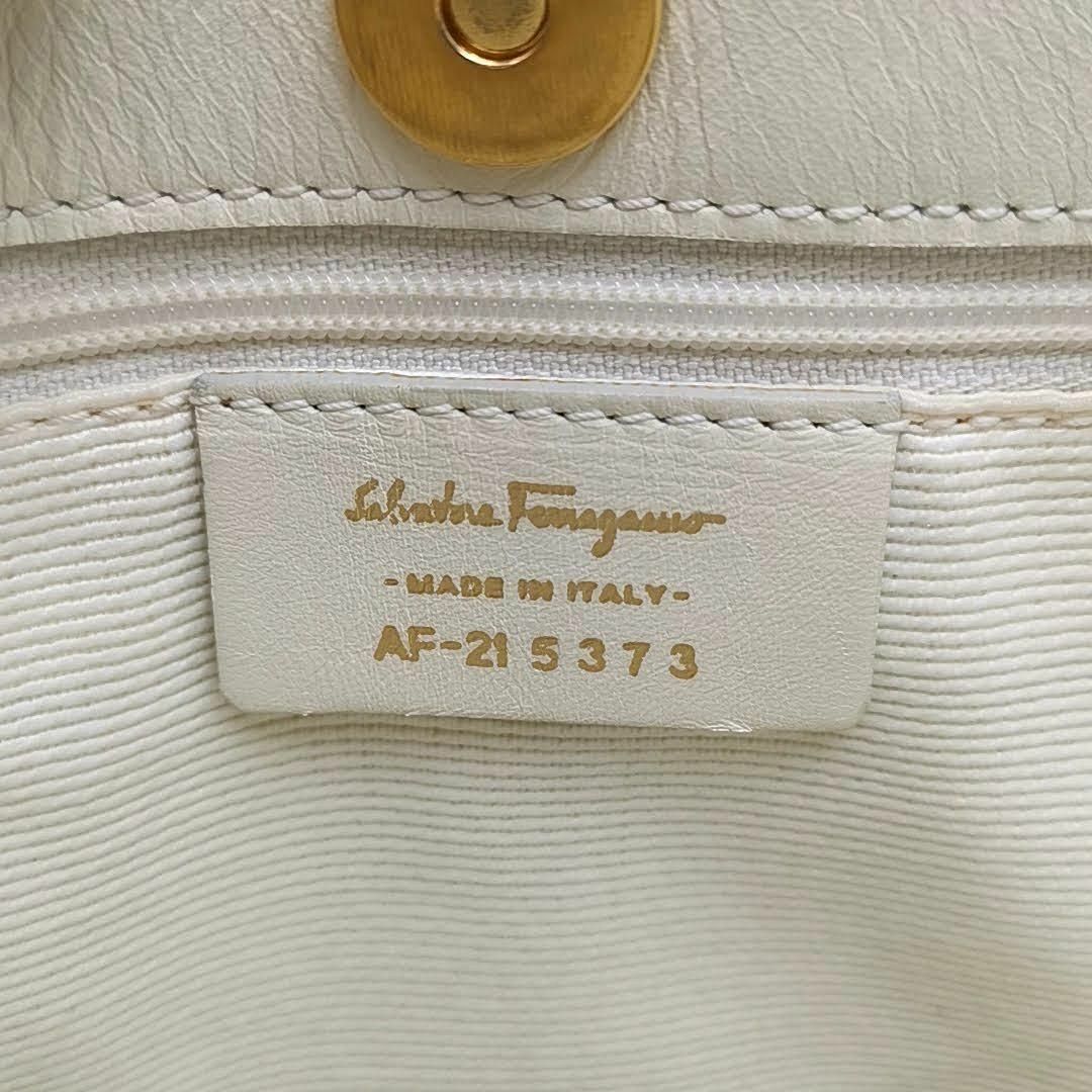 Salvatore Ferragamo(サルヴァトーレフェラガモ)のサルヴァトーレフェラガモ トートバッグ 伊製 03-23121604 レディースのバッグ(トートバッグ)の商品写真