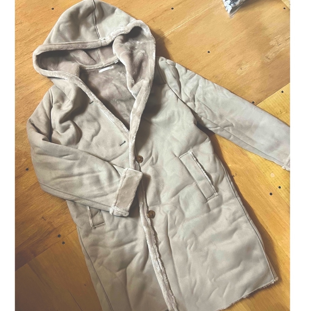 UNIQLO(ユニクロ)のユニクロ　モコモコ　トロトロ　ムートンコート レディースのジャケット/アウター(ムートンコート)の商品写真