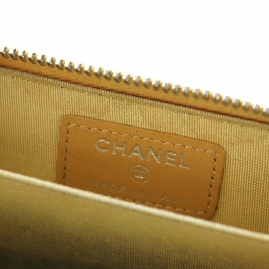 CHANEL(シャネル)のシャネル マトラッセ キャビアスキン 小銭入れ コインケース  22番台 茶 レディースのファッション小物(コインケース)の商品写真