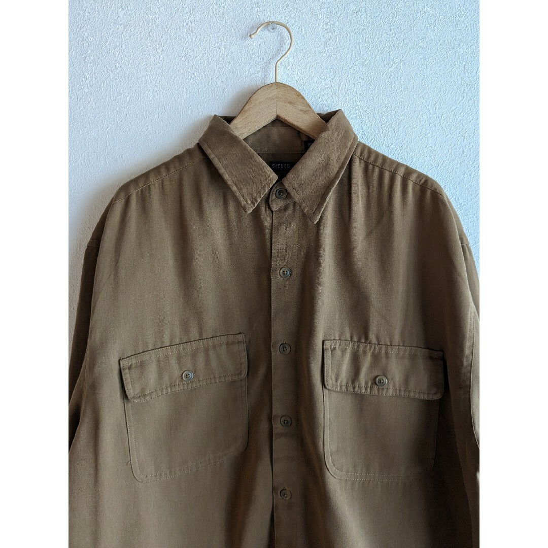 COMOLI(コモリ)のGEORGE 90's SUEDE REGULAR COLLAR SHIRT メンズのトップス(シャツ)の商品写真