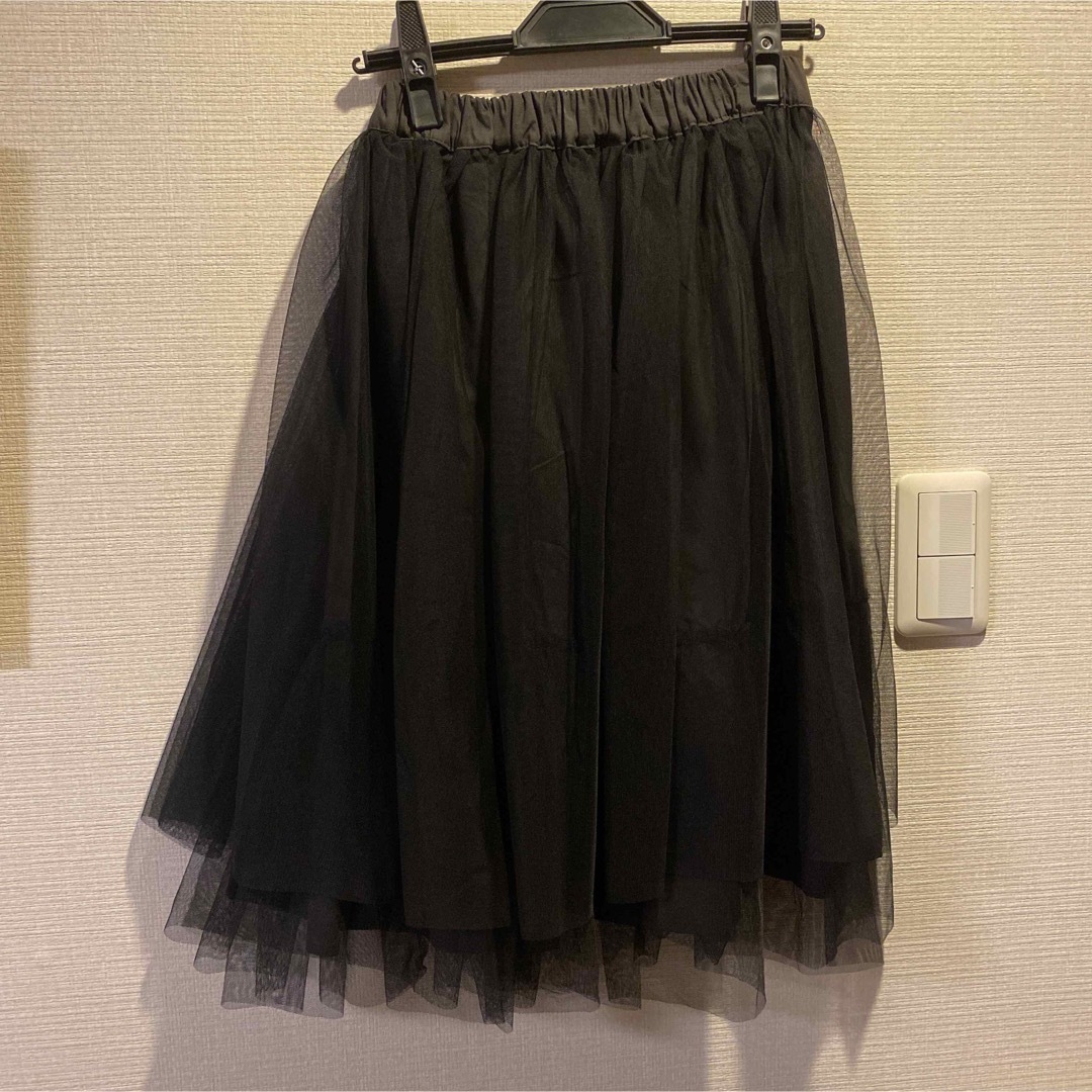チュールレースかぶせブラックスカート(未使用、実家保管品) レディースのスカート(ひざ丈スカート)の商品写真