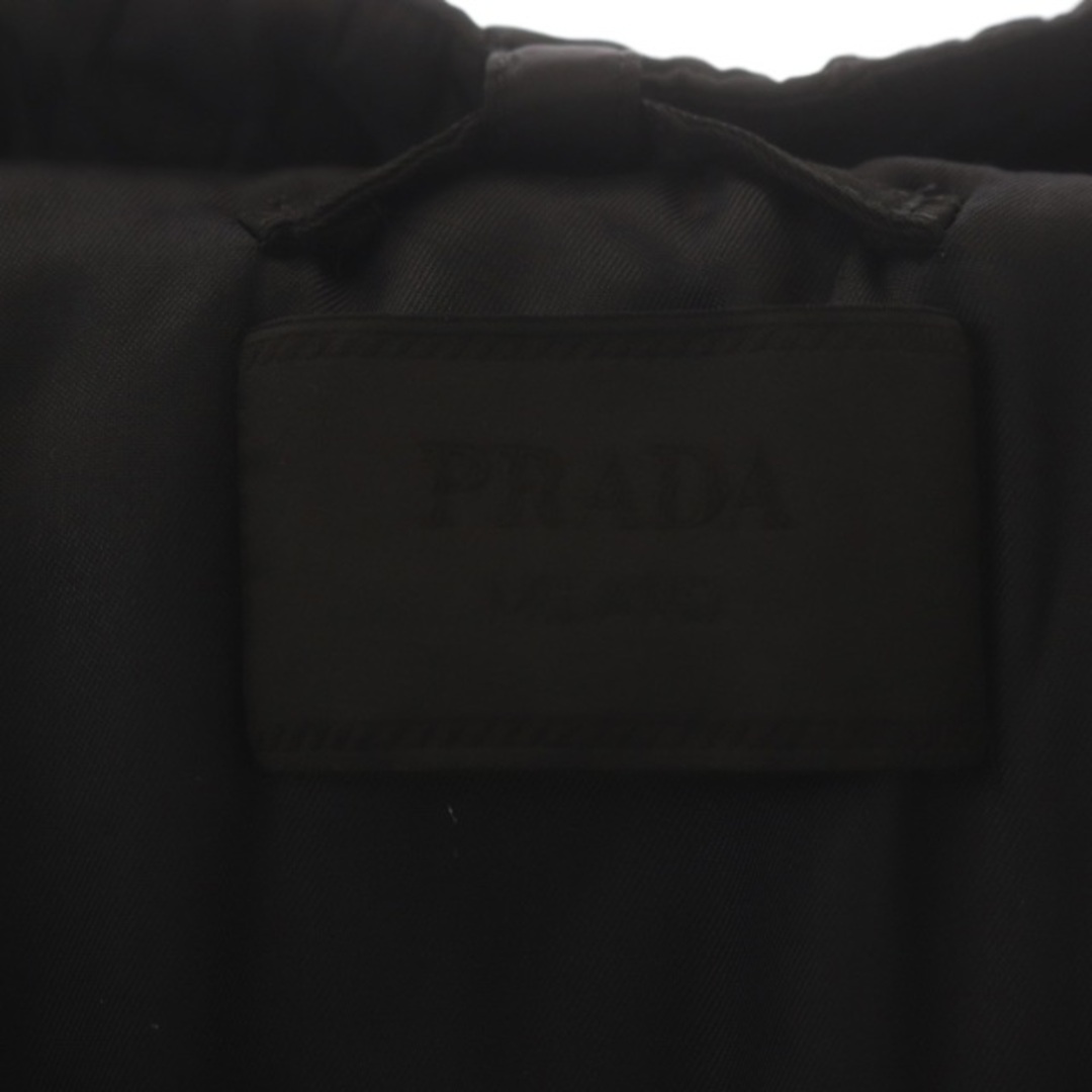 PRADA(プラダ)のプラダ レイヤーデザイナイロンコート ロング 中綿 46 黒 ブラック ■SH メンズのジャケット/アウター(その他)の商品写真