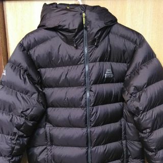 マウンテンイクイップメント(MOUNTAIN EQUIPMENT)のマウンテンイクイップメント　SENJA JACKET  Mサイズ　期間限定特価(ダウンジャケット)