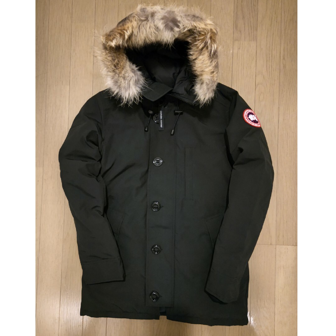 CANADA GOOSE(カナダグース)のディイーピー様専用    カナダグース シャトーパーカ Sサイズ メンズのジャケット/アウター(ダウンジャケット)の商品写真