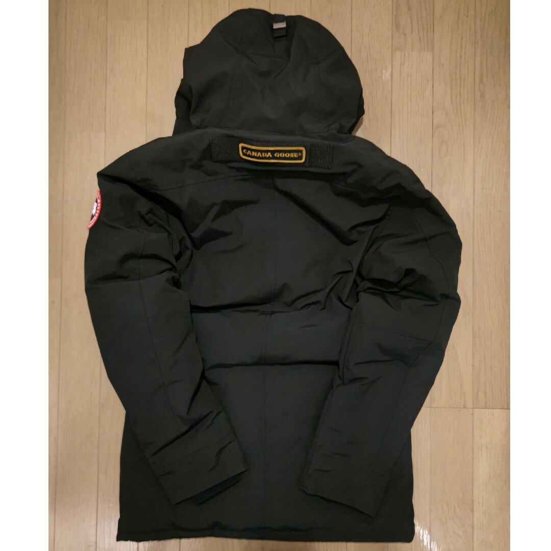 CANADA GOOSE(カナダグース)のディイーピー様専用    カナダグース シャトーパーカ Sサイズ メンズのジャケット/アウター(ダウンジャケット)の商品写真