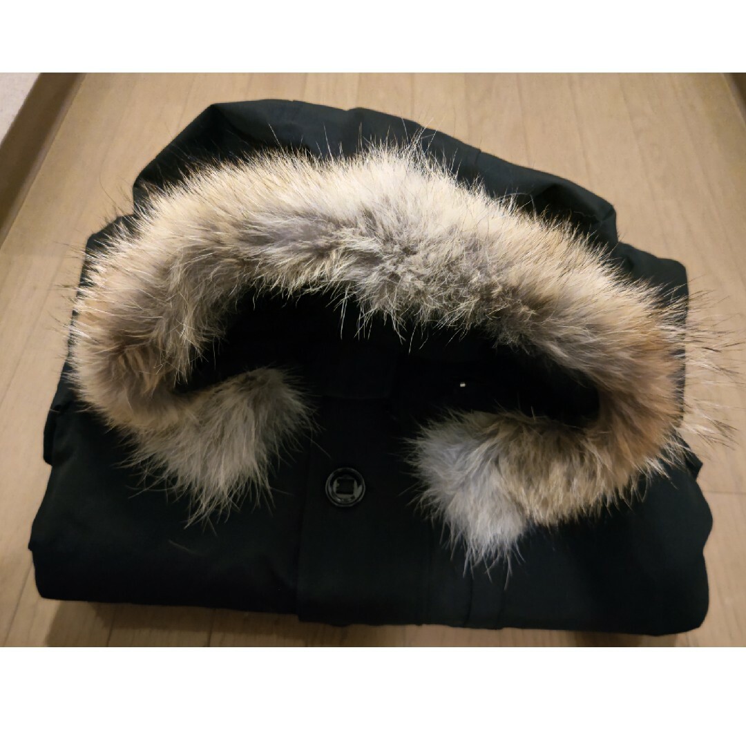 CANADA GOOSE(カナダグース)のディイーピー様専用    カナダグース シャトーパーカ Sサイズ メンズのジャケット/アウター(ダウンジャケット)の商品写真