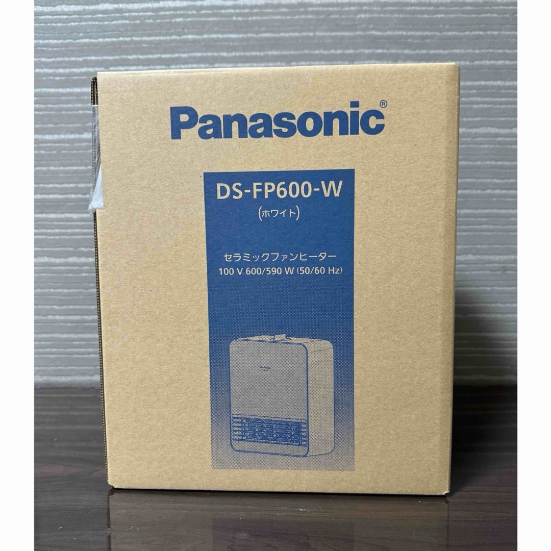 Panasonic(パナソニック)のパナソニック DS-FP600-W セラミックファンヒーター スマホ/家電/カメラの冷暖房/空調(ファンヒーター)の商品写真