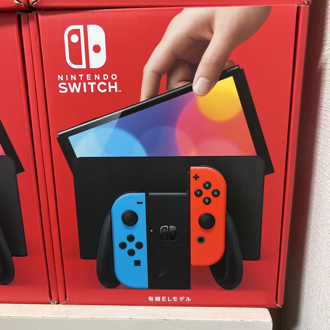 任天堂 Switch有機ELネオン　4台 新品未使用品