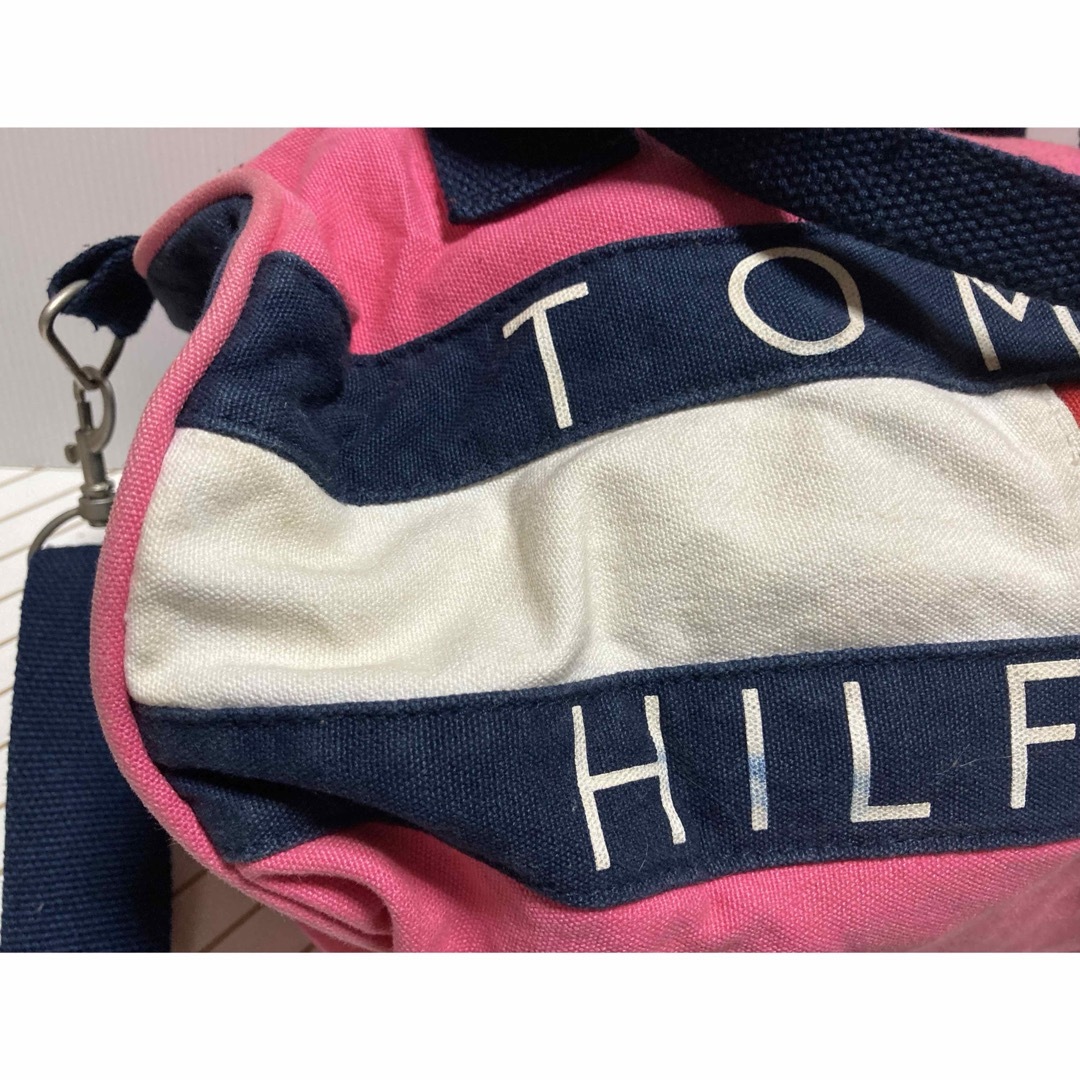 TOMMY HILFIGER(トミーヒルフィガー)のトミーヒルフィガー　ドラムバッグ メンズのバッグ(ドラムバッグ)の商品写真