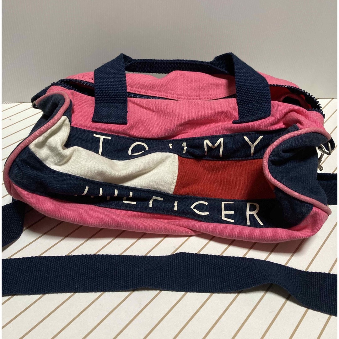 TOMMY HILFIGER(トミーヒルフィガー)のトミーヒルフィガー　ドラムバッグ メンズのバッグ(ドラムバッグ)の商品写真