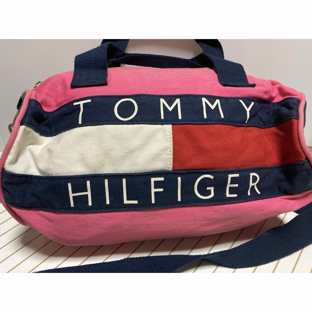 TOMMY HILFIGER(トミーヒルフィガー)のトミーヒルフィガー　ドラムバッグ メンズのバッグ(ドラムバッグ)の商品写真