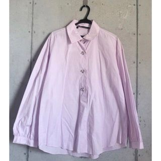 ザラ(ZARA)の【ZARA】襟付きシャツ シャツ ビジュー ピンク サイズM(シャツ/ブラウス(長袖/七分))