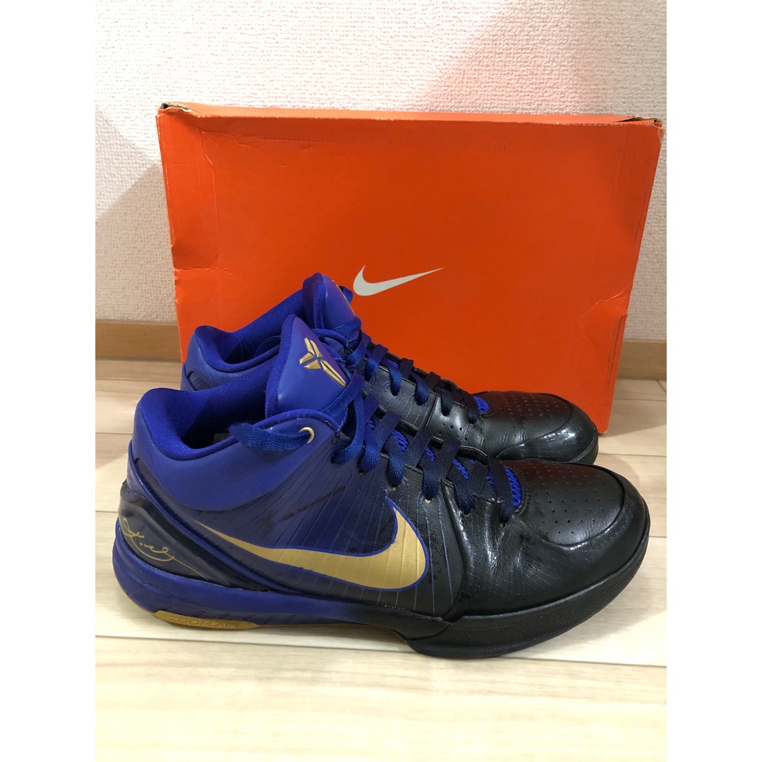 NIKE(ナイキ)のNike Zoom Kobe 4 Gradient Away Lakers メンズの靴/シューズ(スニーカー)の商品写真