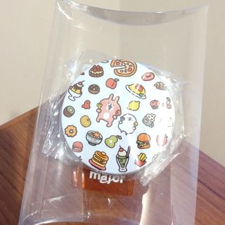 新品♪ カナヘイの小動物 メモ帳入り 缶ケース(キャラクターグッズ)