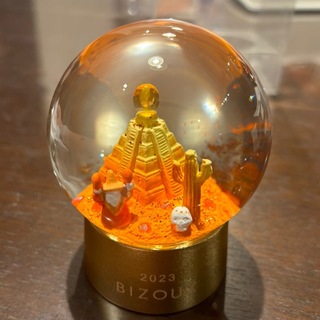 ビズー(BIZOUX)の【未開封】BIZOUX スノードーム 2023(ノベルティグッズ)