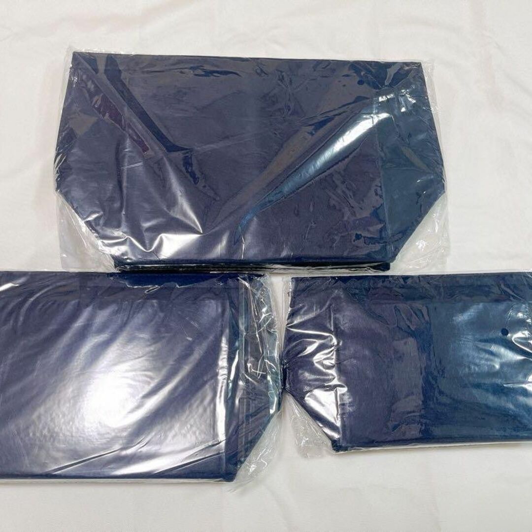 バッグインバッグ　インナーバッグ　フェルト素材　大容量　ネイビー　M　収納　軽量 レディースのバッグ(トートバッグ)の商品写真