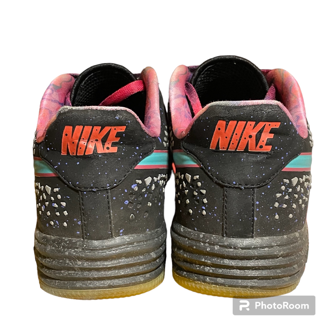 NIKE(ナイキ)のNIKE LUNAR FORCE1 FUSE Premium QS Area72 メンズの靴/シューズ(スニーカー)の商品写真