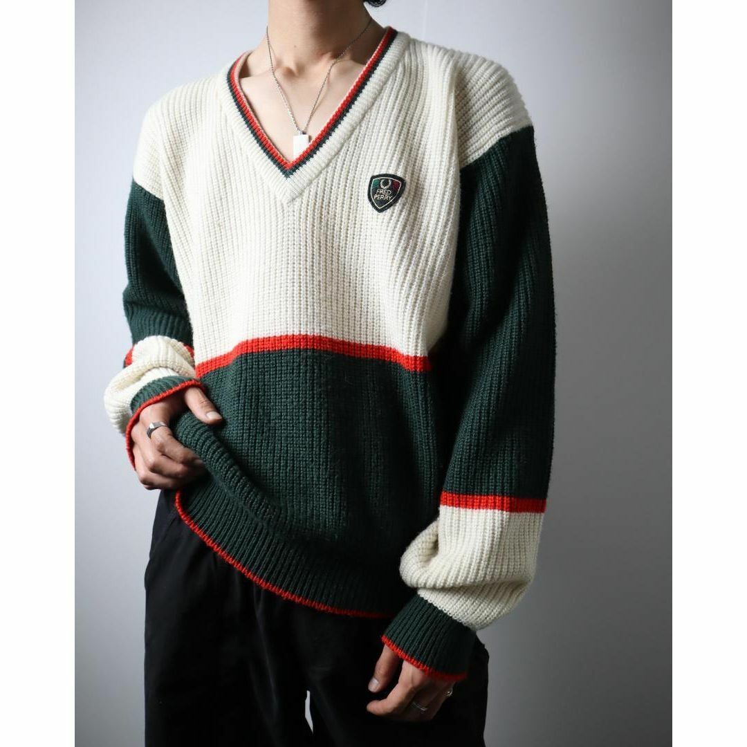 FRED PERRY(フレッドペリー)の【フレッドペリー】80s リブ編み ワッペン ルーズ チルデン ニット セーター メンズのトップス(ニット/セーター)の商品写真