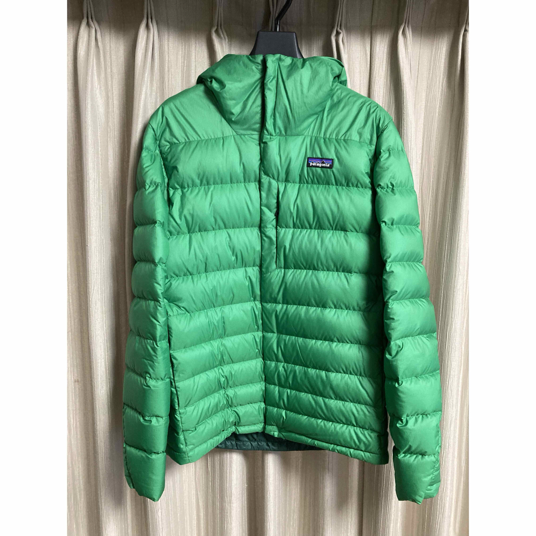 おしゃれ】 patagonia パタゴニア ハイロフトダウンセーターフーディ M