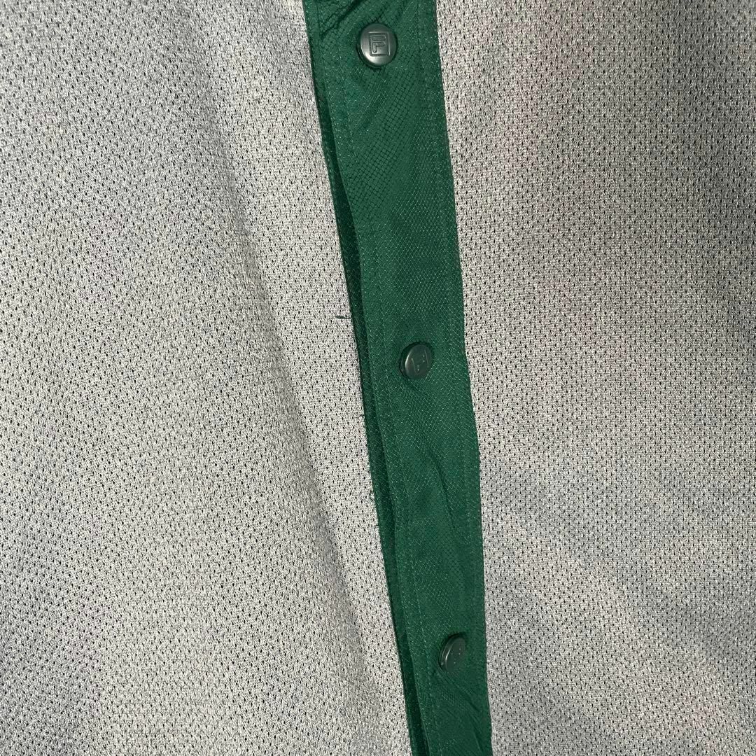 FILA(フィラ)の[古着]フィラ　コーチジャケット　リバーシブル　刺繍　バックロゴ　緑　白　灰色 メンズのジャケット/アウター(ナイロンジャケット)の商品写真