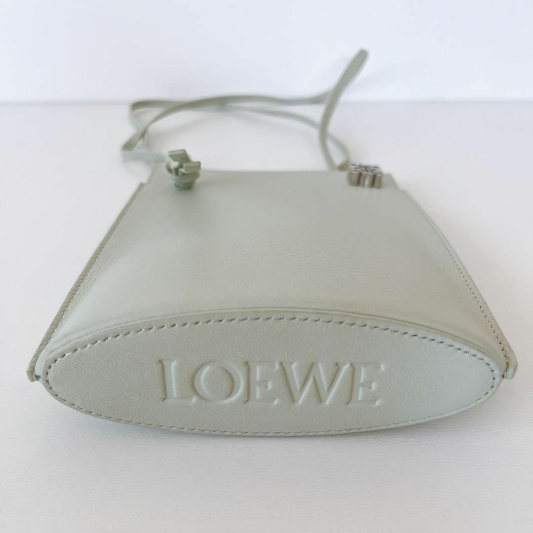 LOEWE(ロエベ)のLOEWE ロエベ　ダイスポケット　ライトセラドン　ショルダーバッグ レディースのバッグ(ショルダーバッグ)の商品写真