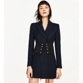 ザラ(ZARA)のZARA 新品 M 完売品 コルセット ベルト 編み上げ リリーブラウン レア(ベルト)