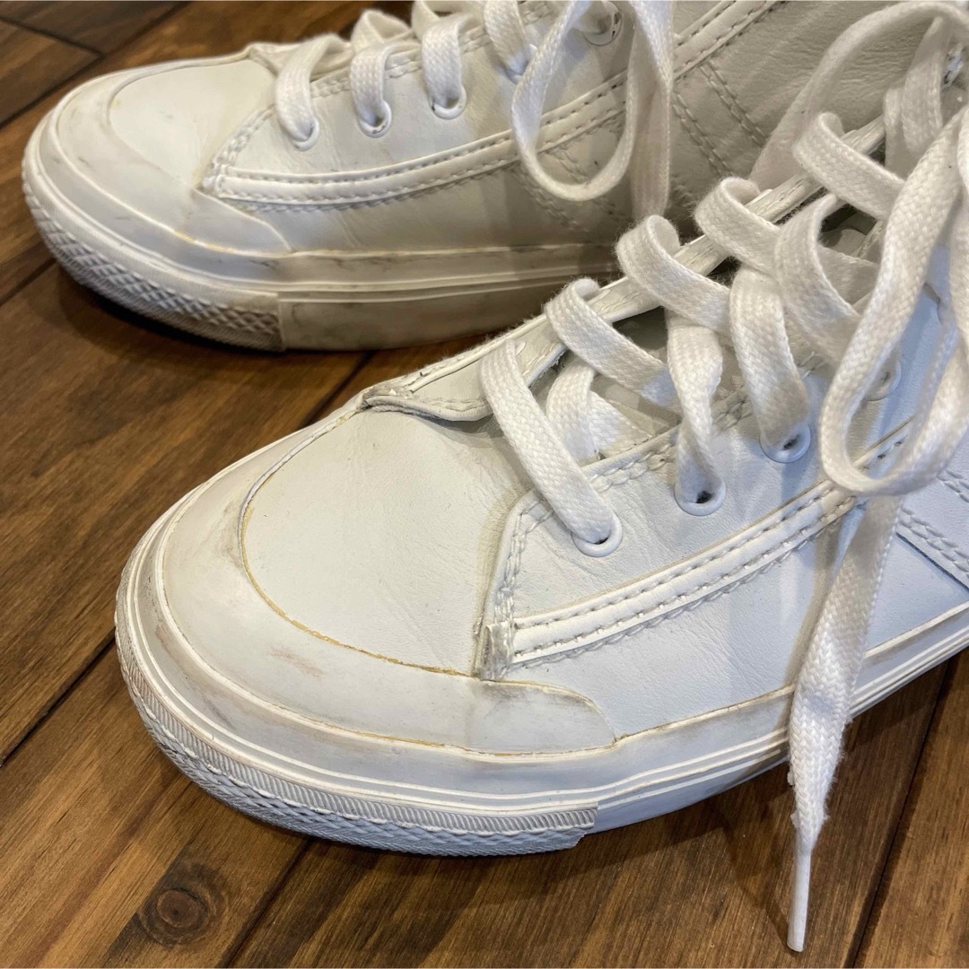 DIESEL(ディーゼル)のDIESEL ディーゼル スニーカー ホワイト 白 ハイカット 26.5 メンズの靴/シューズ(スニーカー)の商品写真