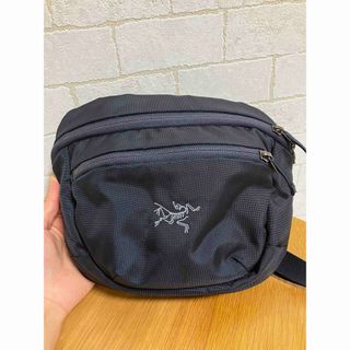 アークテリクス(ARC'TERYX)のアークテリクス　マカ2 ネイビー(ショルダーバッグ)