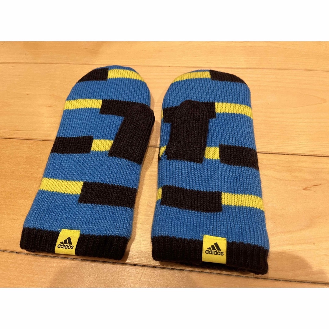 手袋★アディダス★adida★キッズ★ニット手袋 キッズ/ベビー/マタニティのこども用ファッション小物(手袋)の商品写真