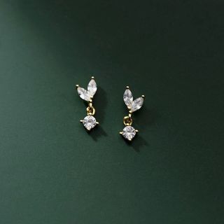 アーカー(AHKAH)の【p93】leaf zirconia pierce 18kgp(ピアス)