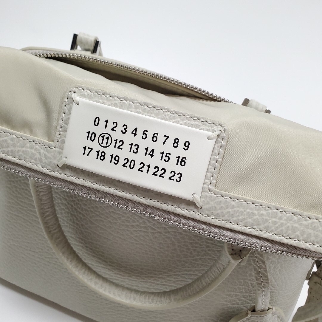 Maison Martin Margiela(マルタンマルジェラ)のMAISON MARGIELA メゾン マルジェラ5AC small bag レディースのバッグ(ショルダーバッグ)の商品写真