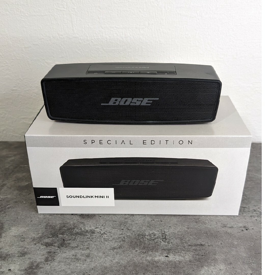 BOSE(ボーズ)のBOSE ワイヤレススピーカー SOUNDLINK MINI II SPECIA スマホ/家電/カメラのオーディオ機器(スピーカー)の商品写真