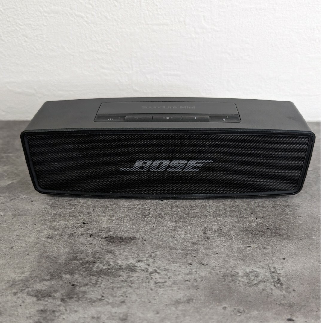 BOSE(ボーズ)のBOSE ワイヤレススピーカー SOUNDLINK MINI II SPECIA スマホ/家電/カメラのオーディオ機器(スピーカー)の商品写真