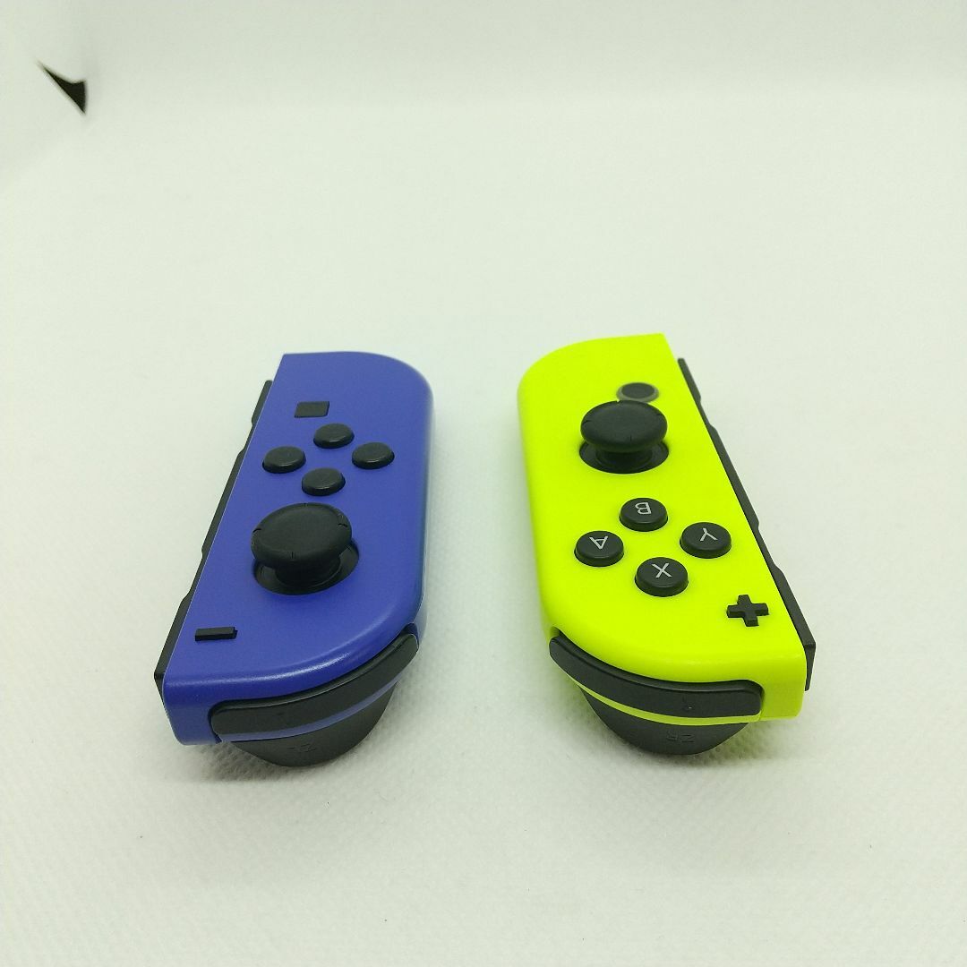 Nintendo Switch(ニンテンドースイッチ)のジョイコン　ネオンイエロー右(R) ①＆ブルー濃い青左のみ(L) ① エンタメ/ホビーのゲームソフト/ゲーム機本体(家庭用ゲーム機本体)の商品写真