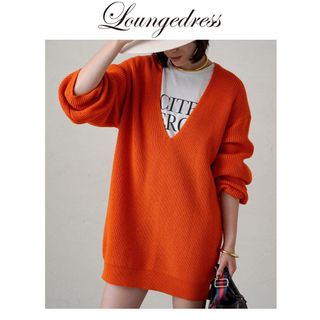 ラウンジドレス(Loungedress)の新品 Loungedress ラウンジドレス　深Vチュニックニット　オレンジ(ニット/セーター)