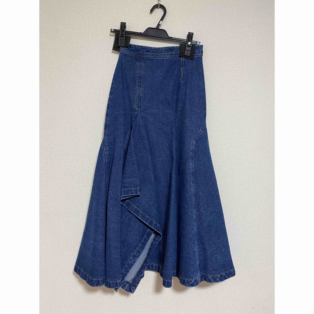 新品！ ピヌエ　デニムスカート レディースのスカート(ロングスカート)の商品写真